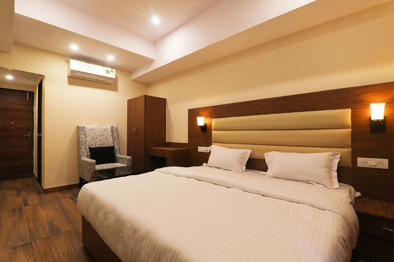 לקנאו Fabhotel Blueark מראה חיצוני תמונה